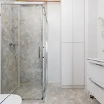Pet-friendly Wakacyjna By Renters *