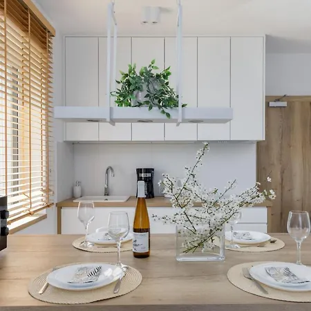 Pet-friendly Wakacyjna Mielno By Renters Apartment