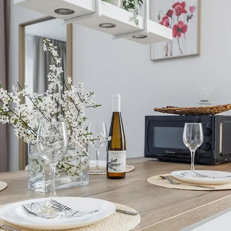 Pet-friendly Wakacyjna By Renters Apartament *